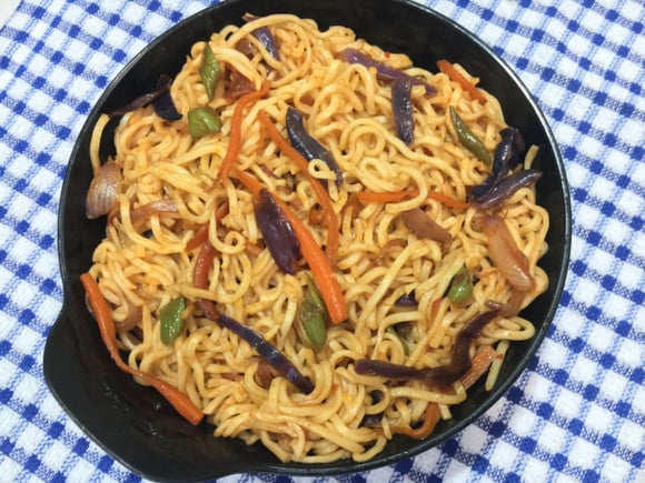 Pode parecer yakisoba, mas não é! (Créditos: Shutterstock)