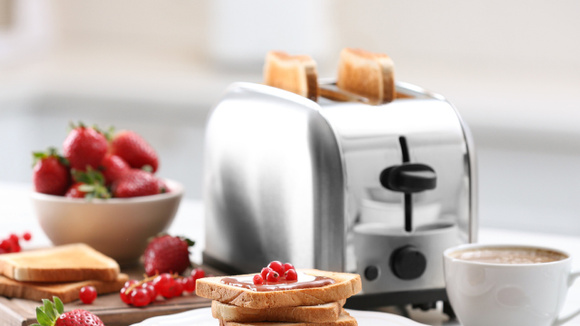Torradeira elétrica: 3 opções baratinhas para inovar no seu café da manhã!