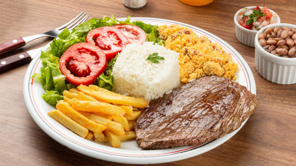 Esse alimento queridinho dos brasileiros pode estar sabotando o seu emagrecimento; saiba como substituir