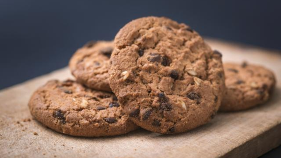 Como fazer Cookie na airfryer? Receita do biscoito fica pronta em poucos minutos e é perfeita para saborear com a família e amigos