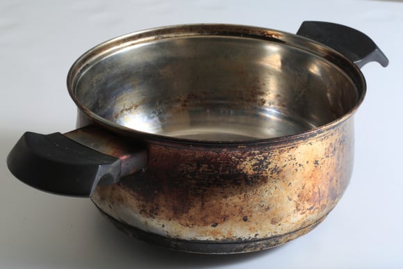 "Panela velha é que faz comida boa": mito ou verdade? Vem descobrir no TudoGostoso!