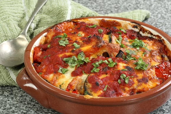 Experimente fazer uma parmegiana de berinjela bem saborosa para sair do comum (Créditos: TudoGostoso)
