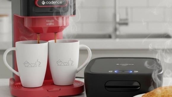 Combo café da manhã! Kit cafeteira e sanduicheira com preço especial para membros Prime