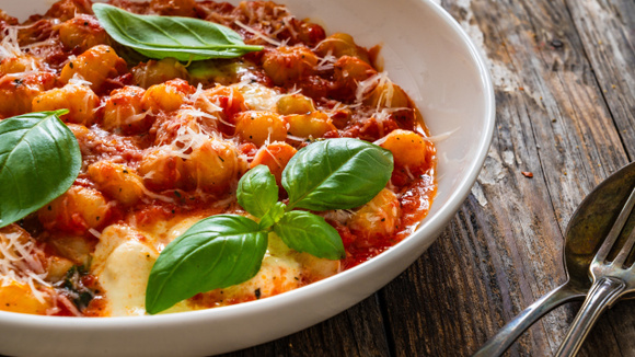 Noite temática na cozinha: 3 ideias incríveis para agitar um programa caseiro com a família!