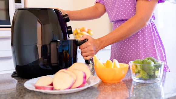 Qual a melhor air fryer para quem mora sozinho?