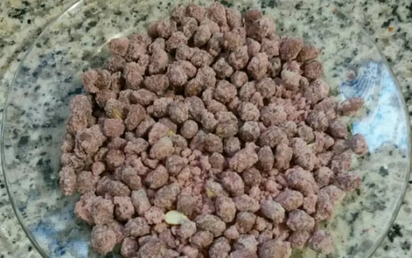 O amendoim caramelizado é uma receita saborosa e fácil de fazer (Créditos: TudoGostoso/Igor)