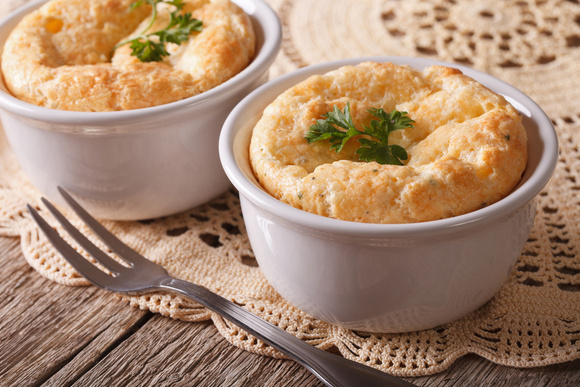 Suflê nuvem de legumes: aprenda a fazer a massa perfeita que fica macia e não murcha depois de sair do forno