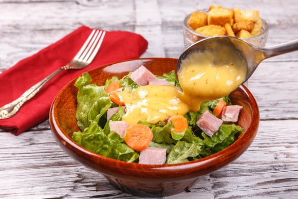 Depois que aprendi a preparar esse molho minhas saladas nunca mais foram as mesmas