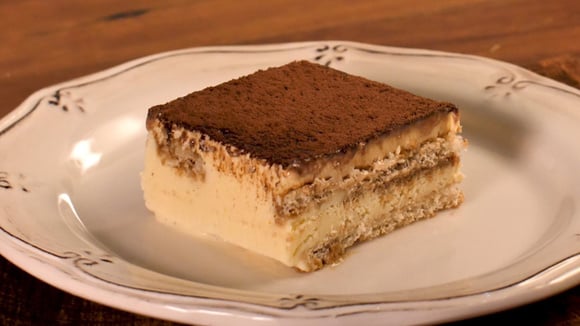 Receita rápida e fácil de tiramisù caseiro: passo a passo da autêntica sobremesa italiana cremosa e deliciosa