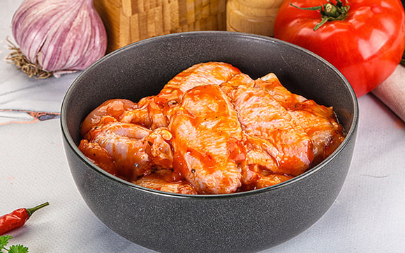 Adeus frango seco: truque da marinada rápida do TudoGostoso que deixa a carne suculenta até na frigideira