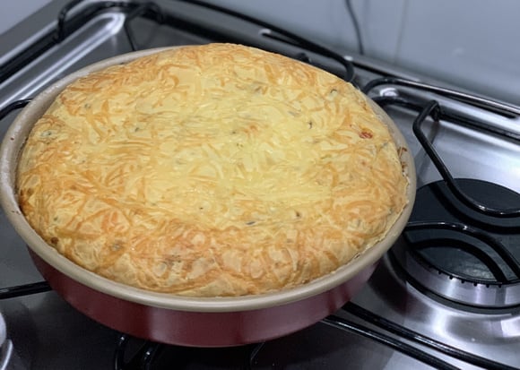 Como fazer uma torta salgada fofinha, saborosa e muito prática de preparar que vai te surpreender
