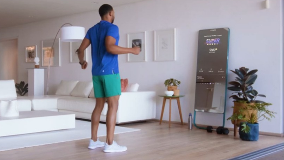 O equipamento usa visão computacional para identificar os movimentos do corpo. (créditos: Divulgação)