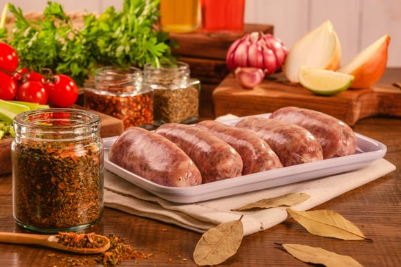 Tábua de linguiça recheada: aprenda essa receita INCRÍVEL e FÁCIL para o churrasco