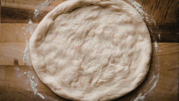 Se não tiver fécula de batata em casa, pode usar batata cozida bem amassada (Créditos: Shutterstock)