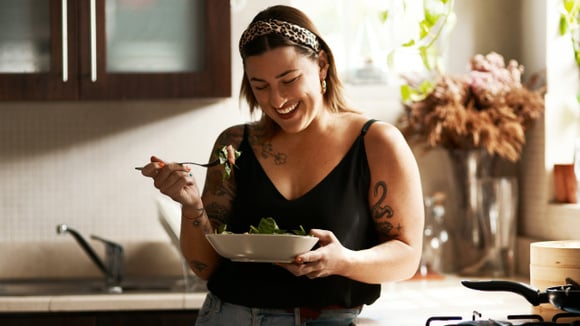 Descubra a "vitamina esquecida" que reduz ansiedade, melhora a digestão e fortalece sua saúde emocional