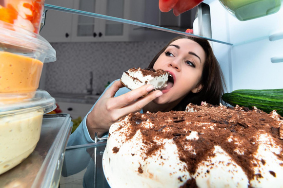 Se sua nutricionista não te contou, eu te conto os segredos para controlar a vontade de comer doces