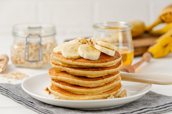 Panquecas perfeitas começam com a frigideira certa (Créditos: Shutterstock).