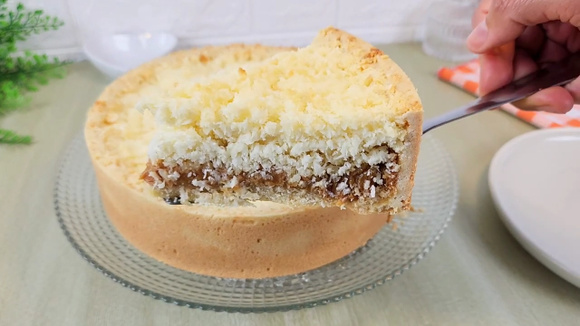O encontro perfeito: torta de doce de leite com coco é uma das melhores sobremesas que já comi na vida
