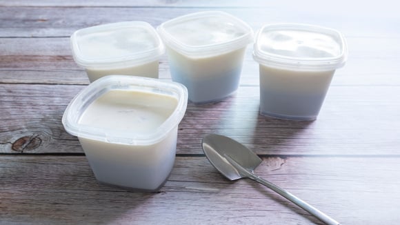 Preparo simples e sem açúcar utilizando poucos ingredientes para saciar a vontade de doce de forma equilibrada. (Foto: Shutterstock)