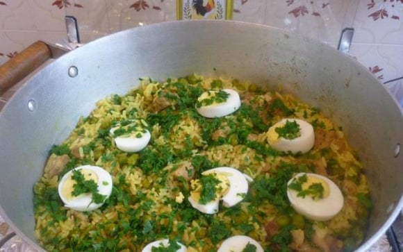 Arroz com costelinha de porco (Créditos: Marisa Marini/TudoGostoso)