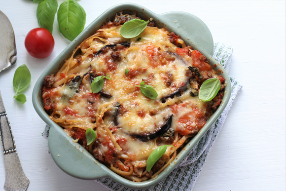 Como fazer berinjela à parmegiana perfeita em casa: receita simples e cheia de sabor