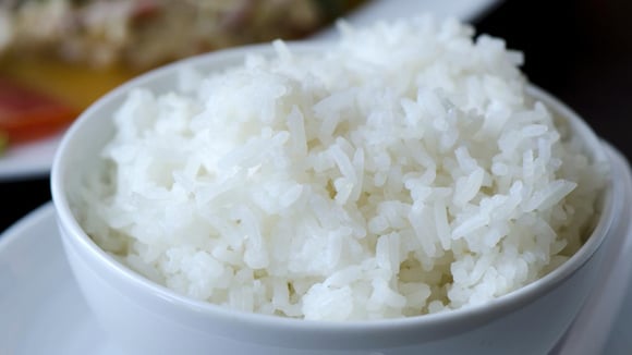 O arroz branco é o acompanhamento perfeito para qualquer refeição (Créditos: TudoGostoso)