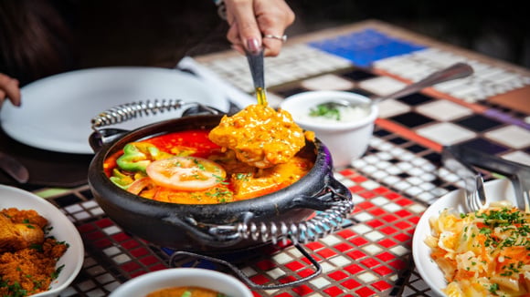 O segredo do TudoGostoso para não talhar o leite de coco na moqueca de peixe