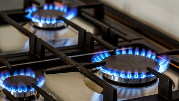 As empresas não querem que você saiba, mas esse é o segredo para economizar o gás de cozinha de forma prática