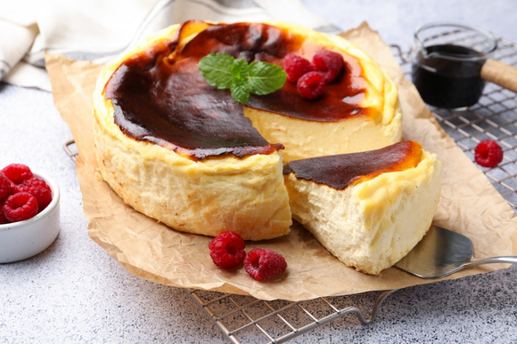 5 receitas de cheesecake com coberturas diferentes para você que ama essa torta de queijo doce