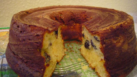 Bolo de passas. (créditos: TudoGostoso)
