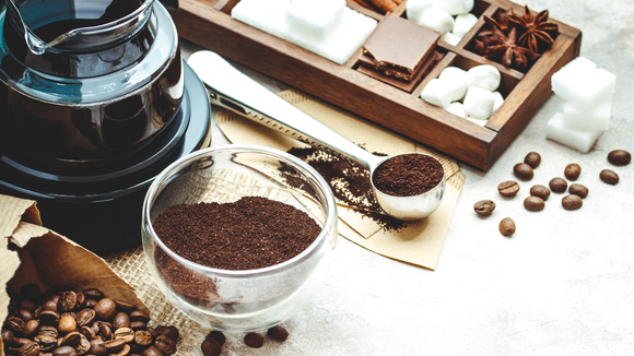 Ainda não tem uma cafeteira elétrica em casa? Confira 4  motivos para comprar uma agora mesmo