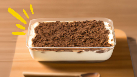 Sobremesa gelada, rápida e crocante: é só bater os ingredientes no liquidificador pra fazer esse mousse maravilhoso!