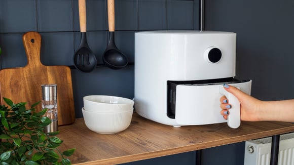 Quase ninguém sabe, mas o TudoGostoso revela: a regra dos 10 cm da airfryer e como esse detalhe simples protege o seu aparelho e o seu bolso