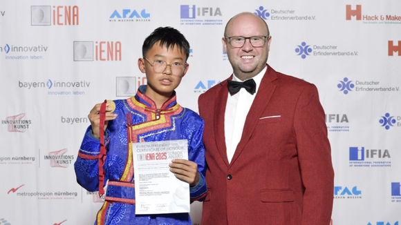 A invenção rendeu ao jovem uma medalha de ouro em uma competição internacional de invenções. (créditos: Shutterstock)