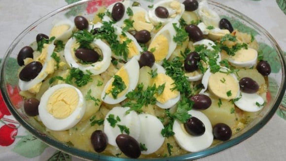 Esse autêntico bacalhau que aprendi com a minha avó portuguesa é o prato mais especial de todos!