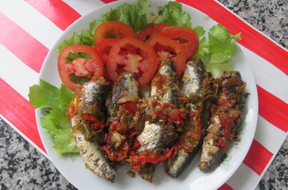 Sardinha na panela de pressão: jeito fácil de fazer peixe com muito sabor sem esforço na cozinha!