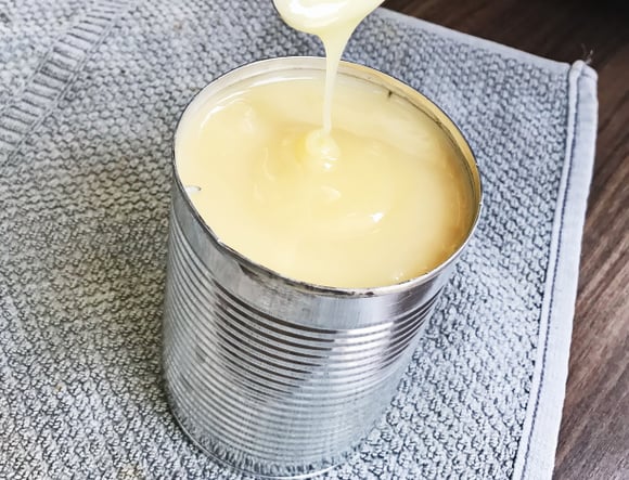 Coloque uma lata de leite condensado na air fryer e veja a mágica acontecer!