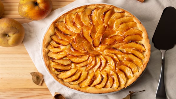 Como fazer um bolo de maçã invertido sem farinha: a sobremesa perfeita para uma alimentação consciente