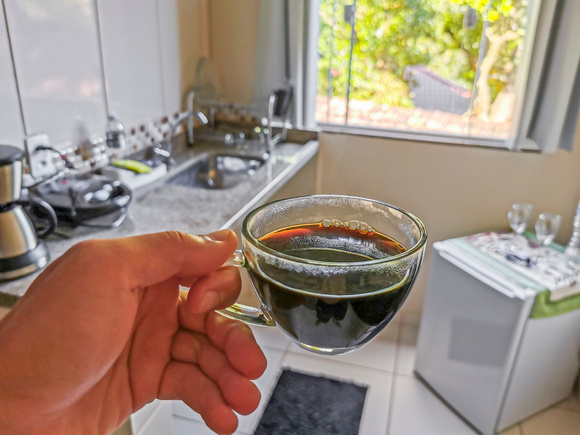 Isso é o que acontece com seu corpo quando você toma café com o estômago vazio