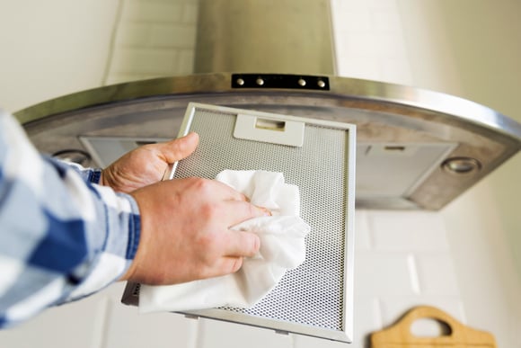 Adeus gordura no filtro do exaustor: método rápido e eficaz é a solução simples para cozinhar em um ambiente saudável