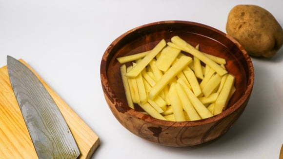 Veja como o truque da água funciona (Créditos: Shutterstock)