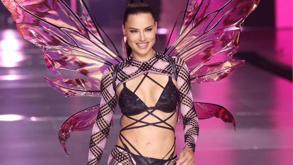 Modelo da Victoria's Secret: o que Adriana Lima comeu durante anos para manter o shape para as passarelas