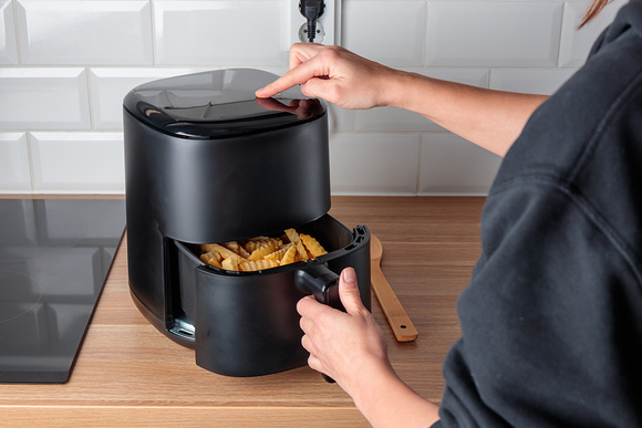 Saiba qual é a capacidade de airfryer recomendada para o número exato de pessoas na sua casa