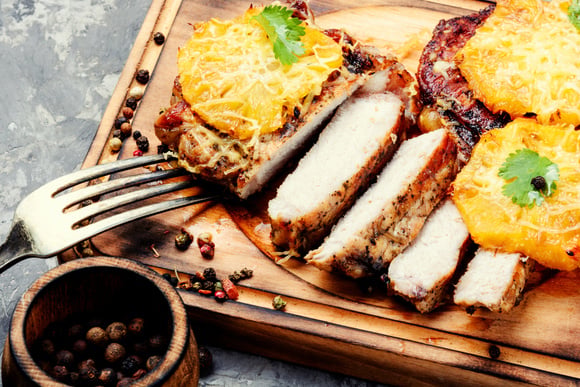  
O lombo de porco com abacaxi é perfeito para um Natal bem tropical. (Créditos: TudoGostoso)