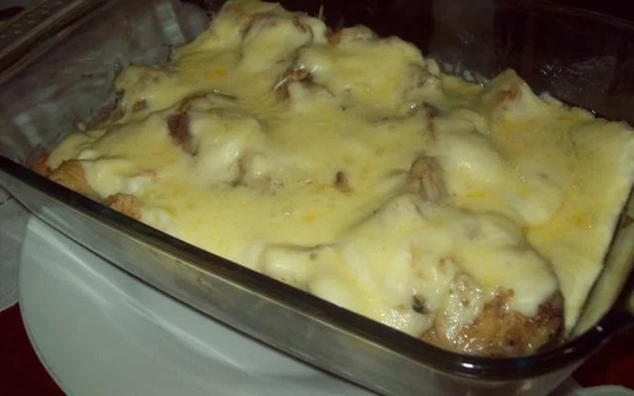 O molho branco cobre esse filé de peixe delicioso (Créditos: TudoGostoso/Eliza Alessandra)