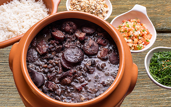 Será que precisa deixar o feijão da feijoada de molho também? A resposta vai te surpreender!
