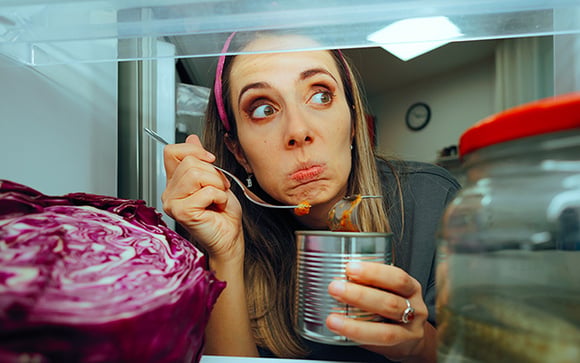 Com quantos você descobriu que não deve guardar latas abertas na geladeira?