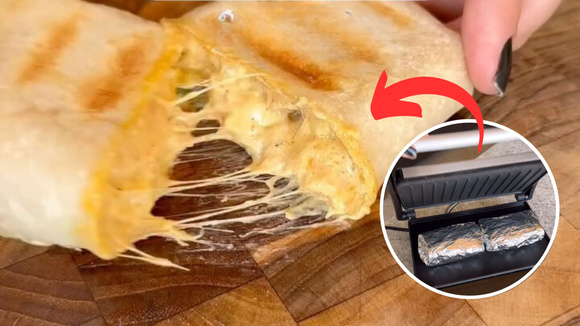 Lanche prático e gostoso para a semana inteira: aprenda como fazer esse wrap de frango proteico e cremoso, perfeito para levar para qualquer lugar