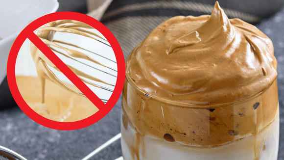 Café cremoso sem batedeira e sem fuê? Ele existe e é MUITO fácil de fazer!