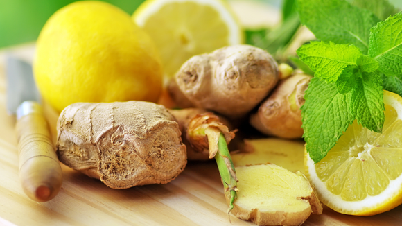 5 formas de consumir gengibre diariamente para aumentar o colágeno naturalmente